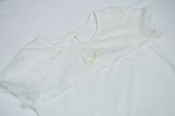 Блузка для девочки с кружевной кокеткой, Кремовый, 128